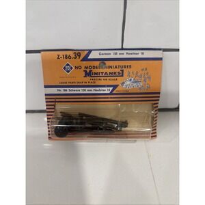 Roco Minitanks / (NEW) 1/87 WWII German 150mm Field Howitzer 18  Z-186